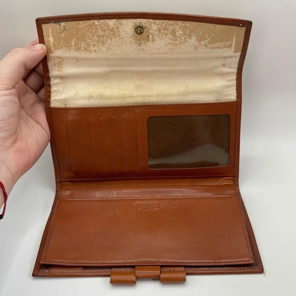 Dooney & Bourke Vintage All Weather Leather Wallet Women Tan Brown Trifold